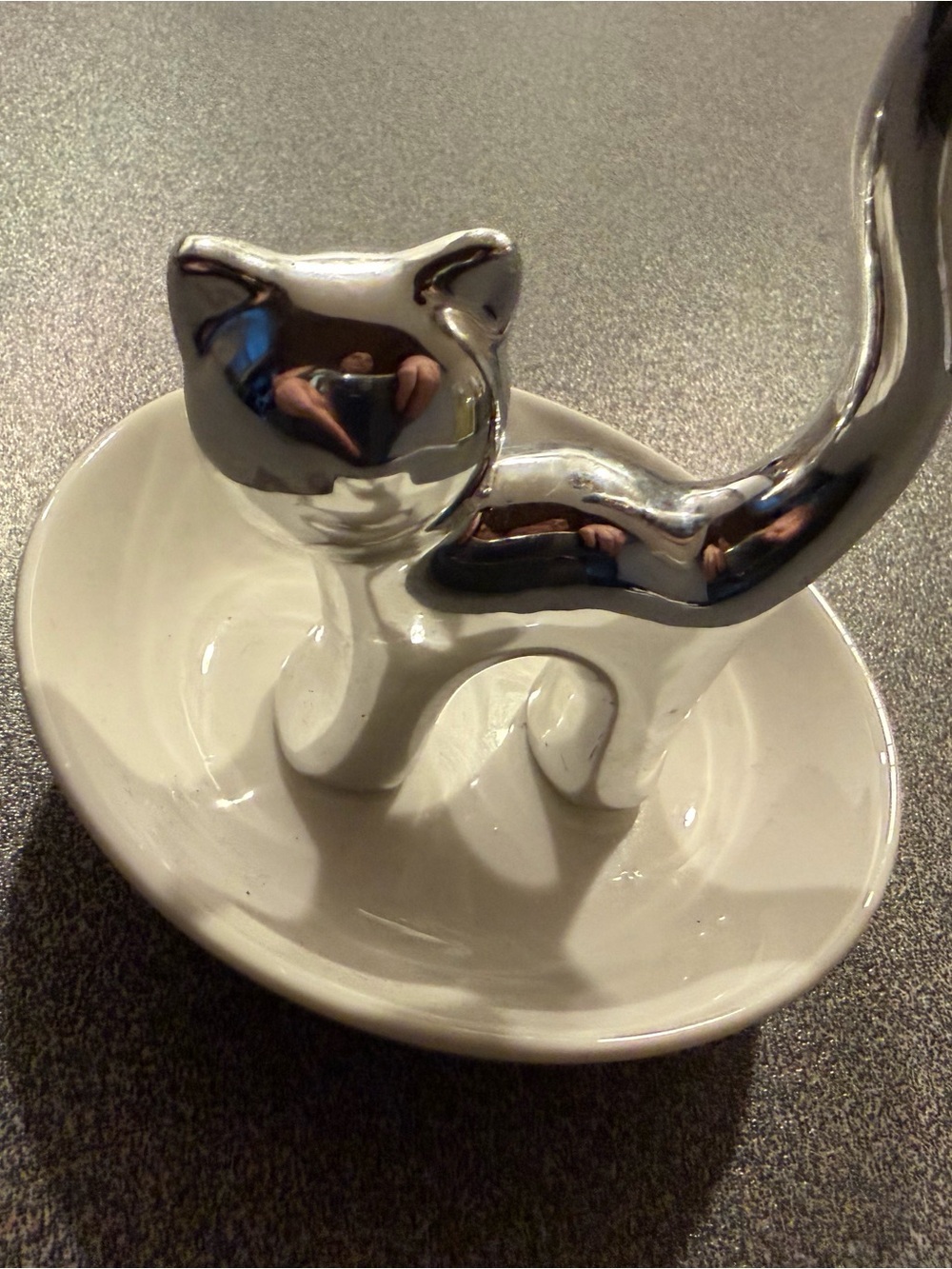 Silver Cat Jewelry Dish - Decorative Ring Holder